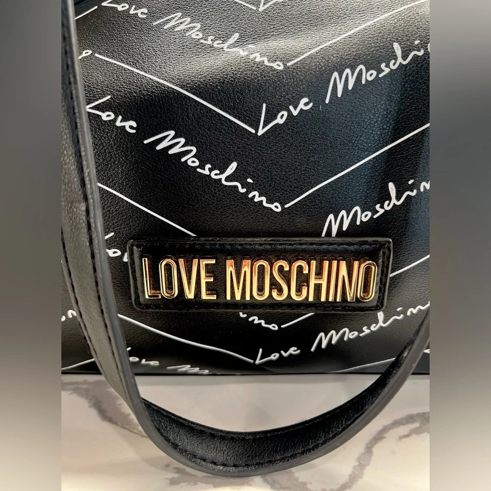 LOVE MOSCHINO Logo Romantic Shopper Shoulder Bag Black Logo w Gold Hardware EUC - Picture 13 of 17